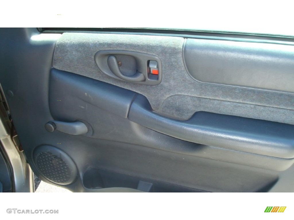 1998 S10 LS Regular Cab - Pewter Metallic / Graphite photo #14