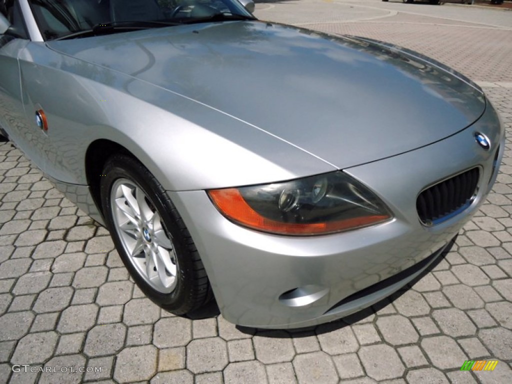 2004 Z4 2.5i Roadster - Titanium Silver Metallic / Black photo #19