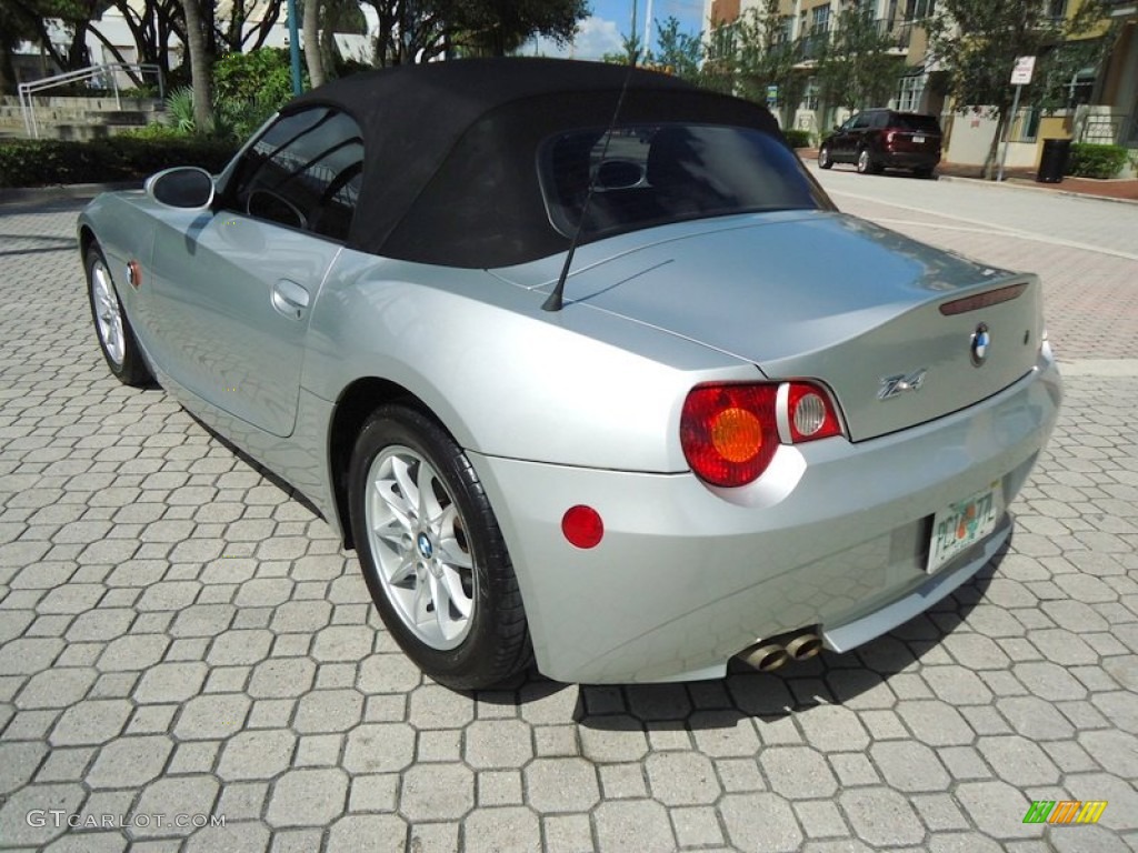 2004 Z4 2.5i Roadster - Titanium Silver Metallic / Black photo #26