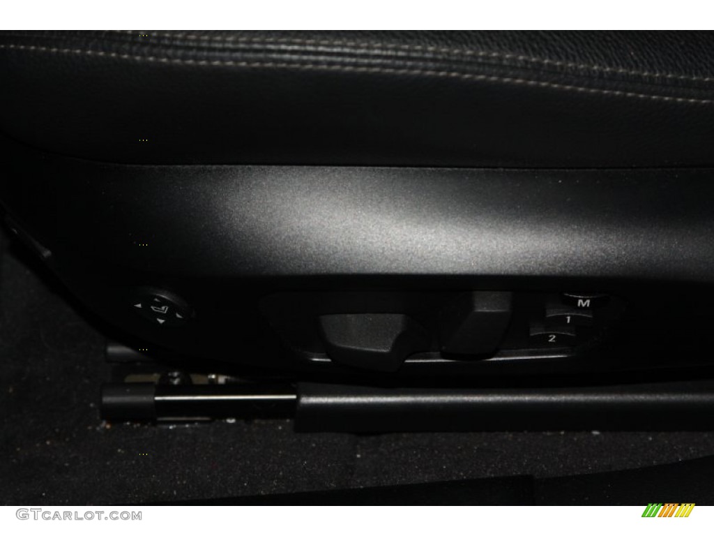 2011 3 Series 335d Sedan - Black Sapphire Metallic / Black photo #10