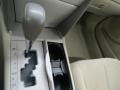 Super White - Camry LE Photo No. 16