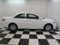 Super White - Camry LE Photo No. 27