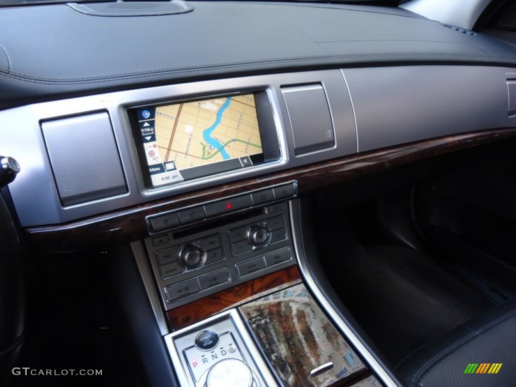 2009 Jaguar XF Premium Luxury Charcoal/Charcoal Dashboard Photo #72431699