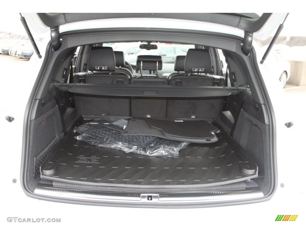 2013 Audi Q7 3.0 S Line quattro Trunk Photo #72432290