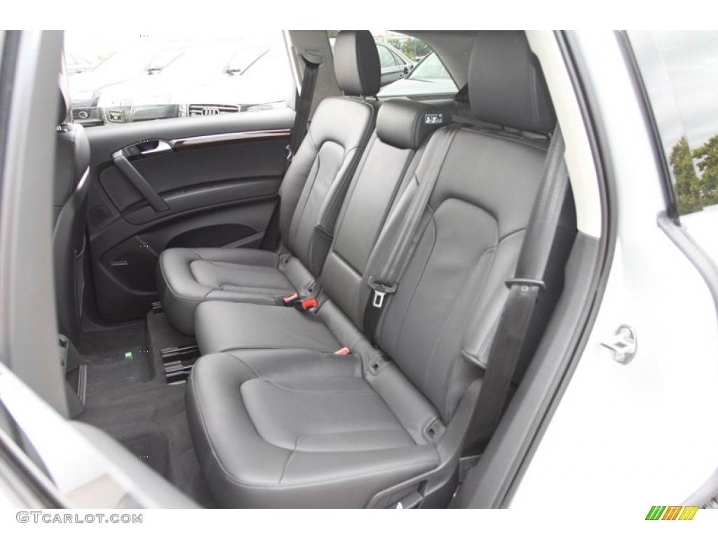 2013 Audi Q7 3.0 TFSI quattro Rear Seat Photo #72432802