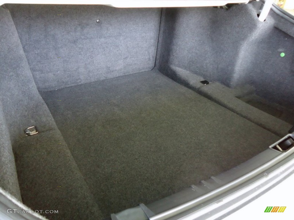 2005 BMW 6 Series 645i Coupe Trunk Photo #72433919