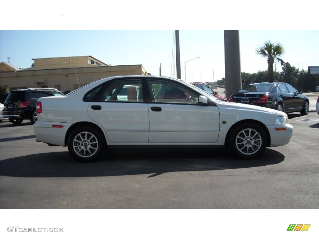 2004 S40 1.9T - White / Light Taupe photo #6