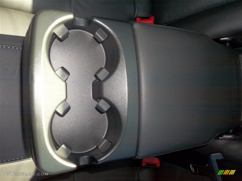 2013 Focus SE Sedan - Ingot Silver / Charcoal Black photo #41