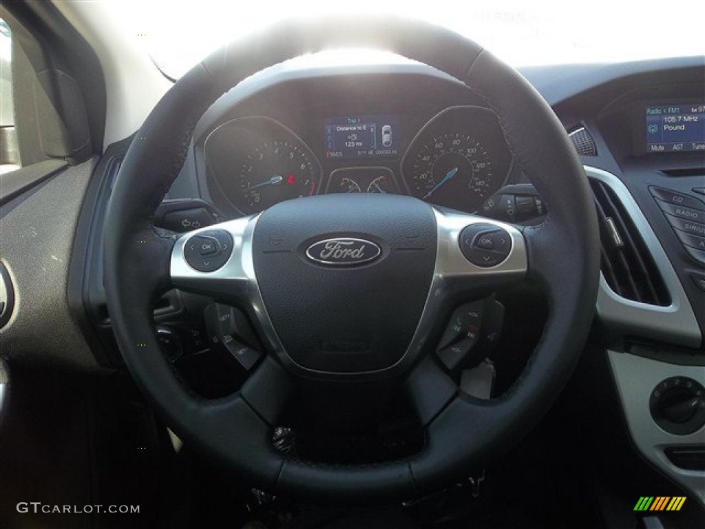 2013 Focus SE Sedan - Ingot Silver / Charcoal Black photo #43