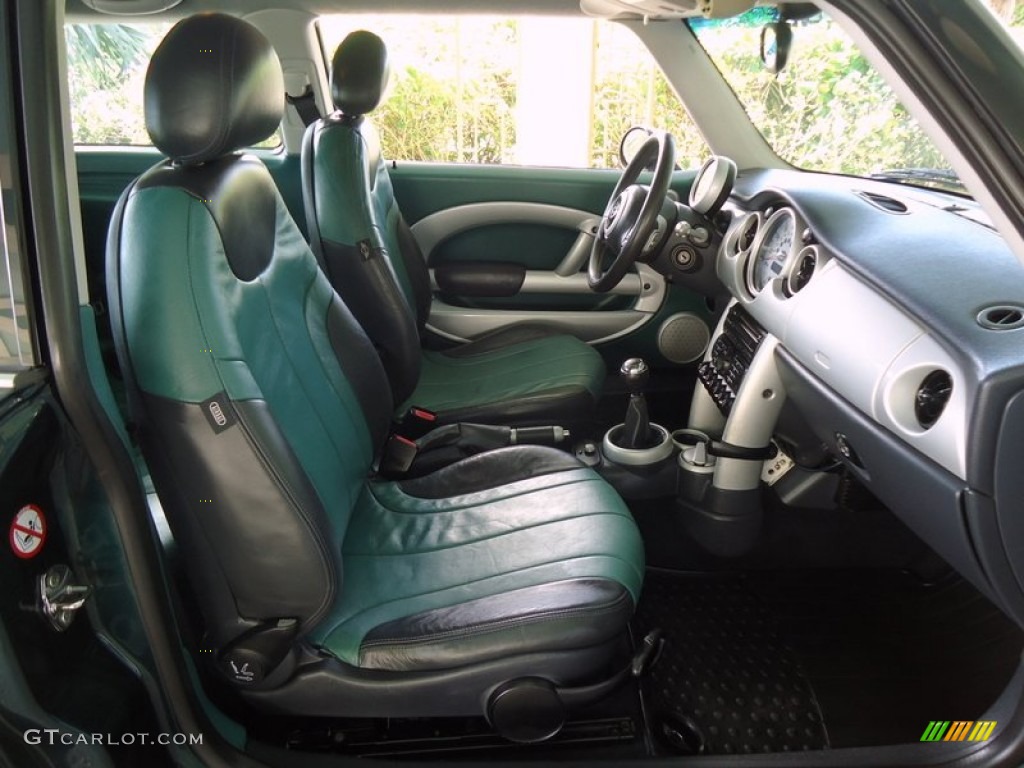 2002 Mini Cooper Hardtop Front Seat Photo #72435905