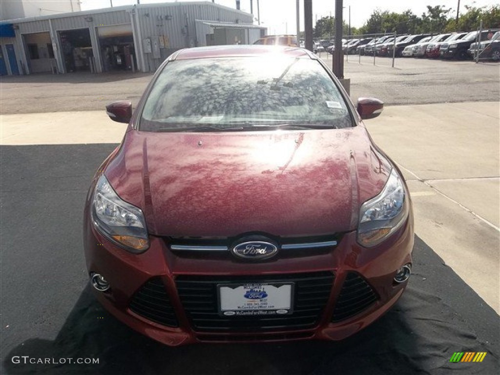 2013 Focus Titanium Hatchback - Ruby Red / Charcoal Black photo #18
