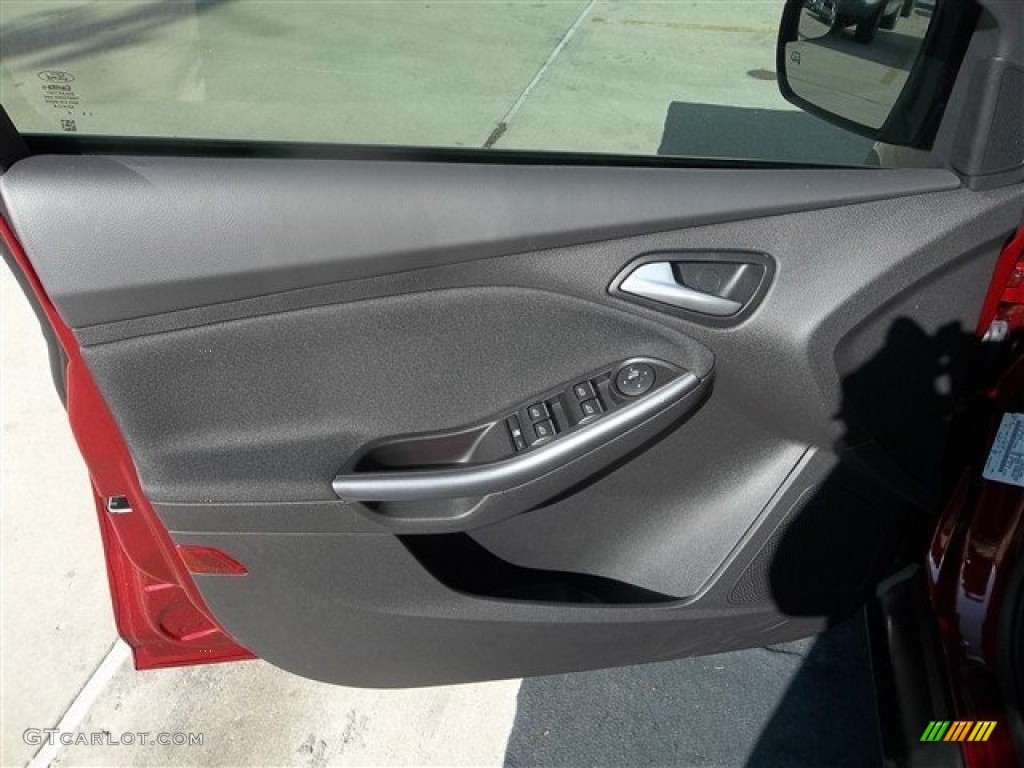 2013 Ford Focus Titanium Hatchback Charcoal Black Door Panel Photo #72436118