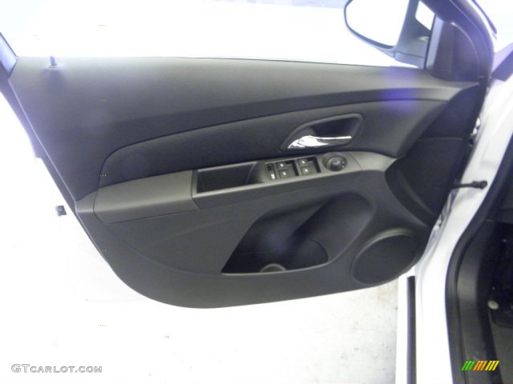 2013 Cruze LT/RS - Summit White / Jet Black photo #13
