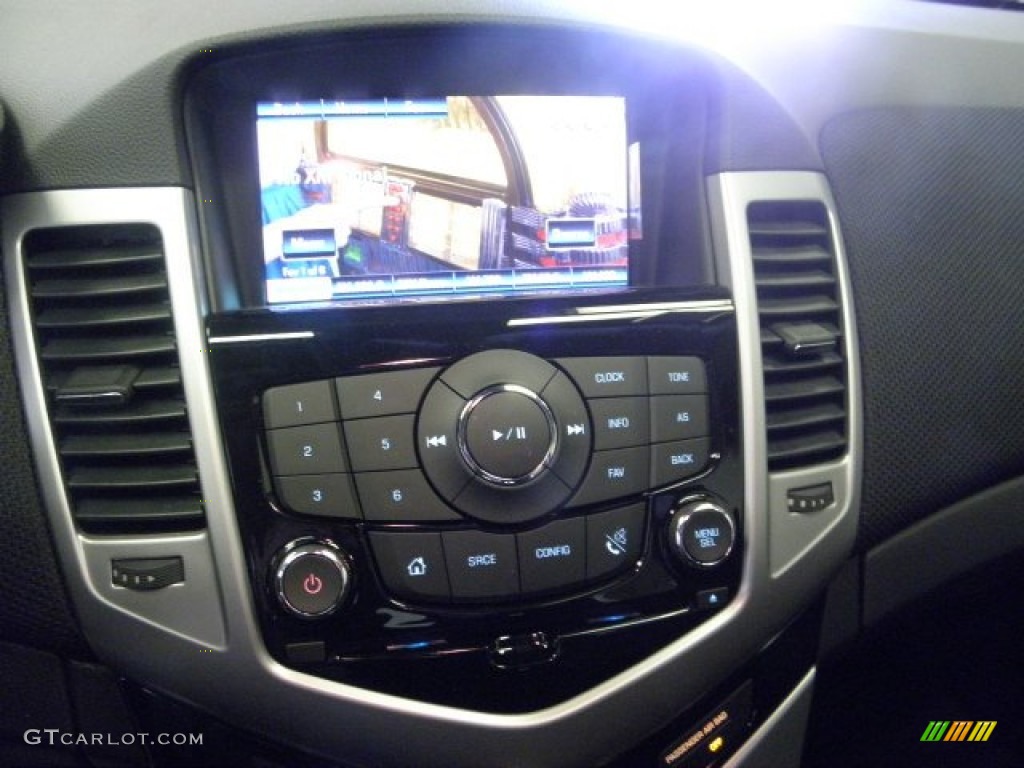 2013 Cruze LT/RS - Summit White / Jet Black photo #20