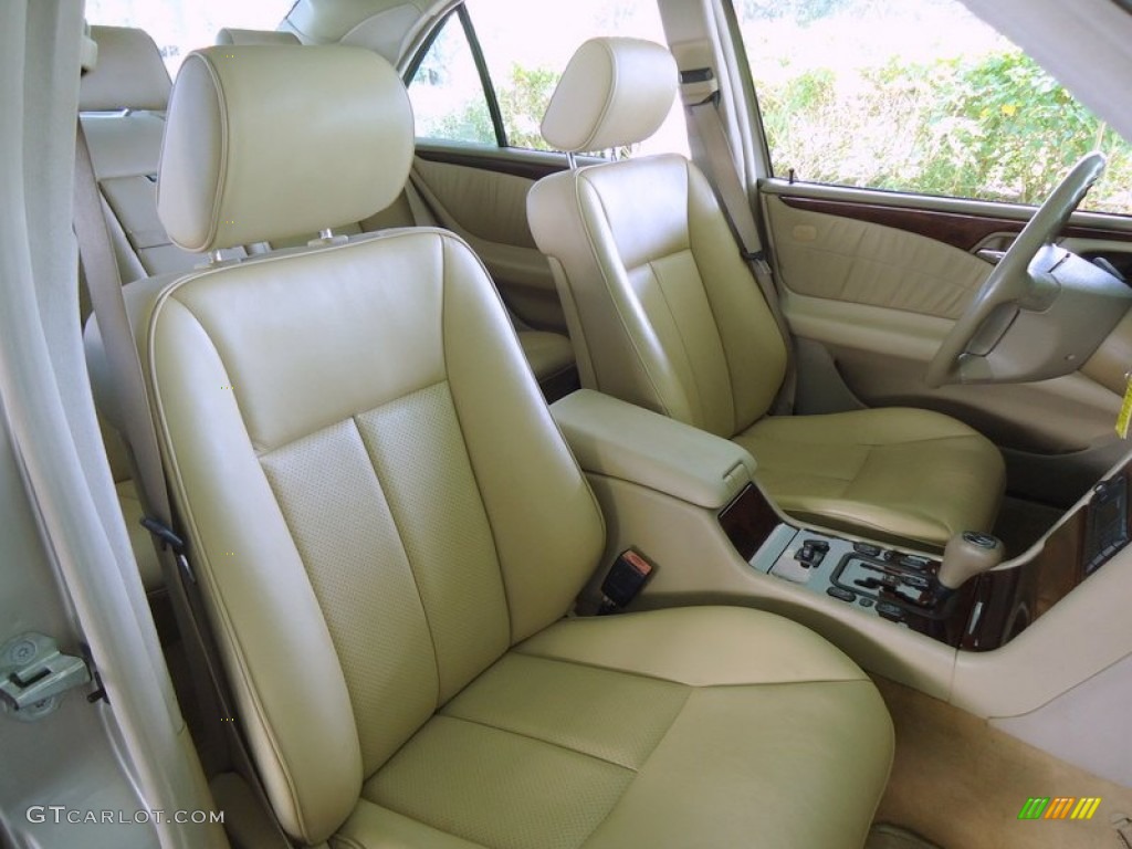 Parchment Interior 1999 Mercedes-Benz E 320 Sedan Photo #72438750
