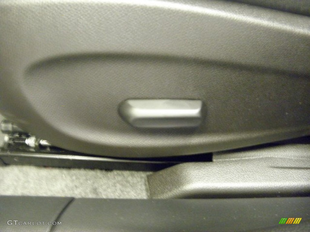 2013 Cruze LT/RS - Crystal Red Metallic Tintcoat / Jet Black photo #15