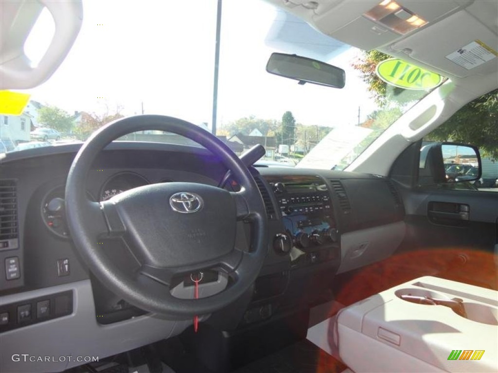 2011 Tundra Regular Cab 4x4 - Black / Graphite Gray photo #8