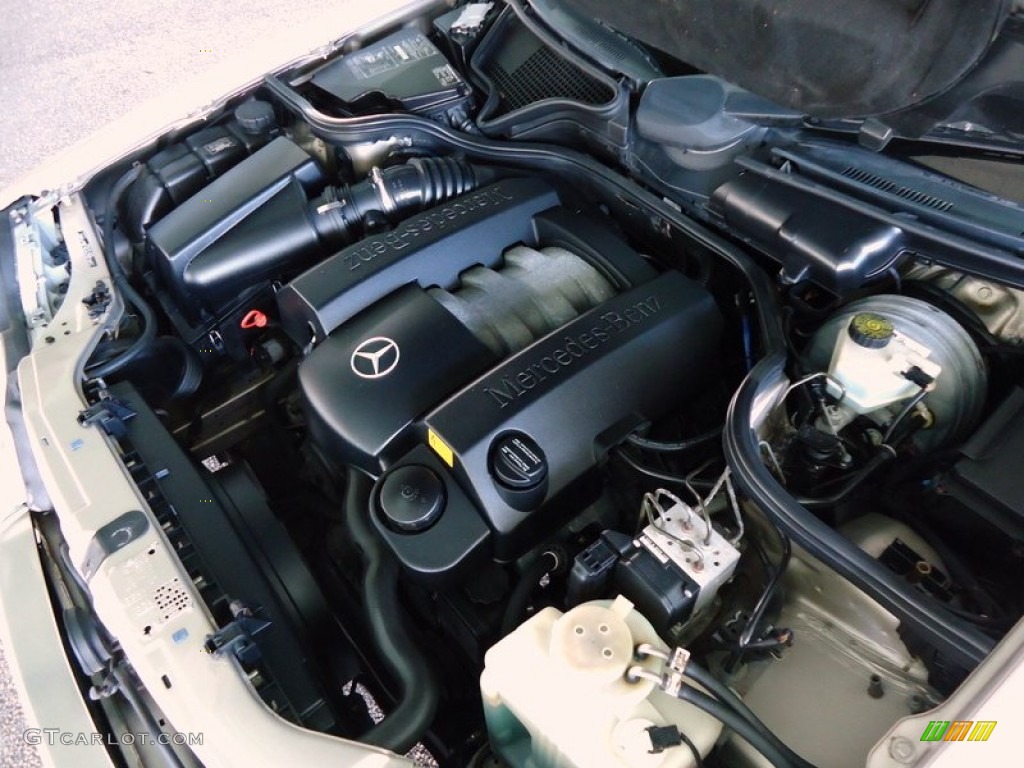 1999 Mercedes-Benz E 320 Sedan Engine Photos