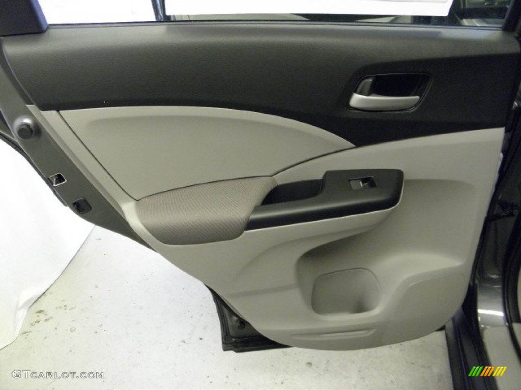 2013 CR-V LX AWD - Polished Metal Metallic / Gray photo #15