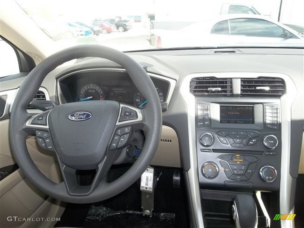 2013 Ford Fusion SE Dune Dashboard Photo #72441012