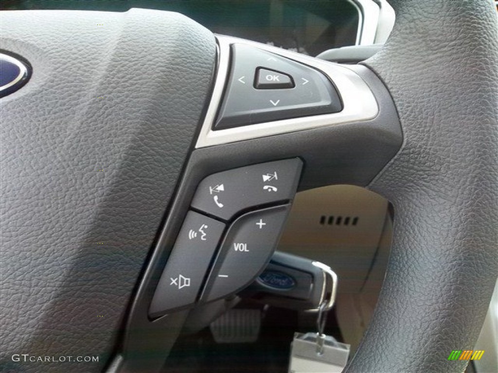 2013 Ford Fusion SE Controls Photo #72441204