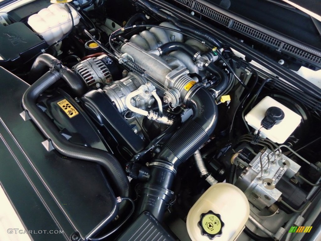 2002 Land Rover Discovery II Series II SD Engine Photos
