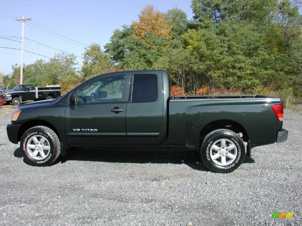 2008 Titan SE King Cab 4x4 - Timberline Green / Charcoal photo #4