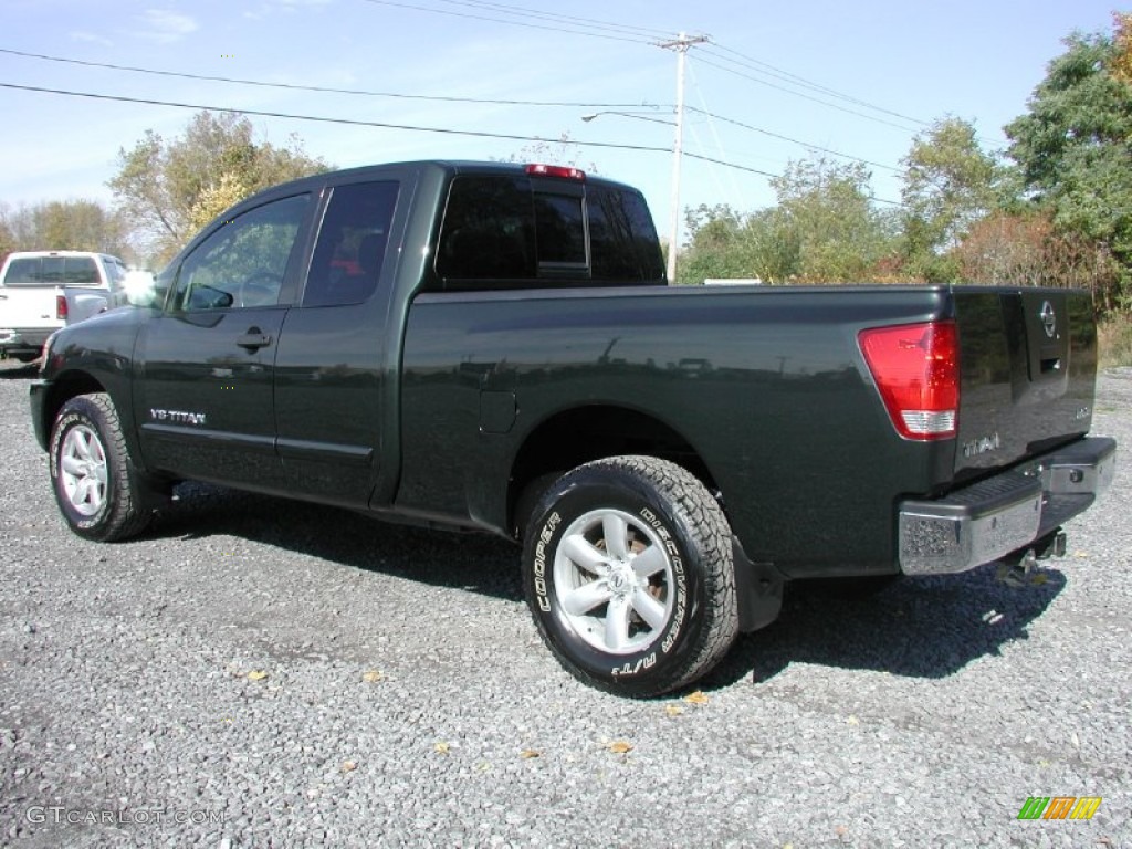 2008 Titan SE King Cab 4x4 - Timberline Green / Charcoal photo #6