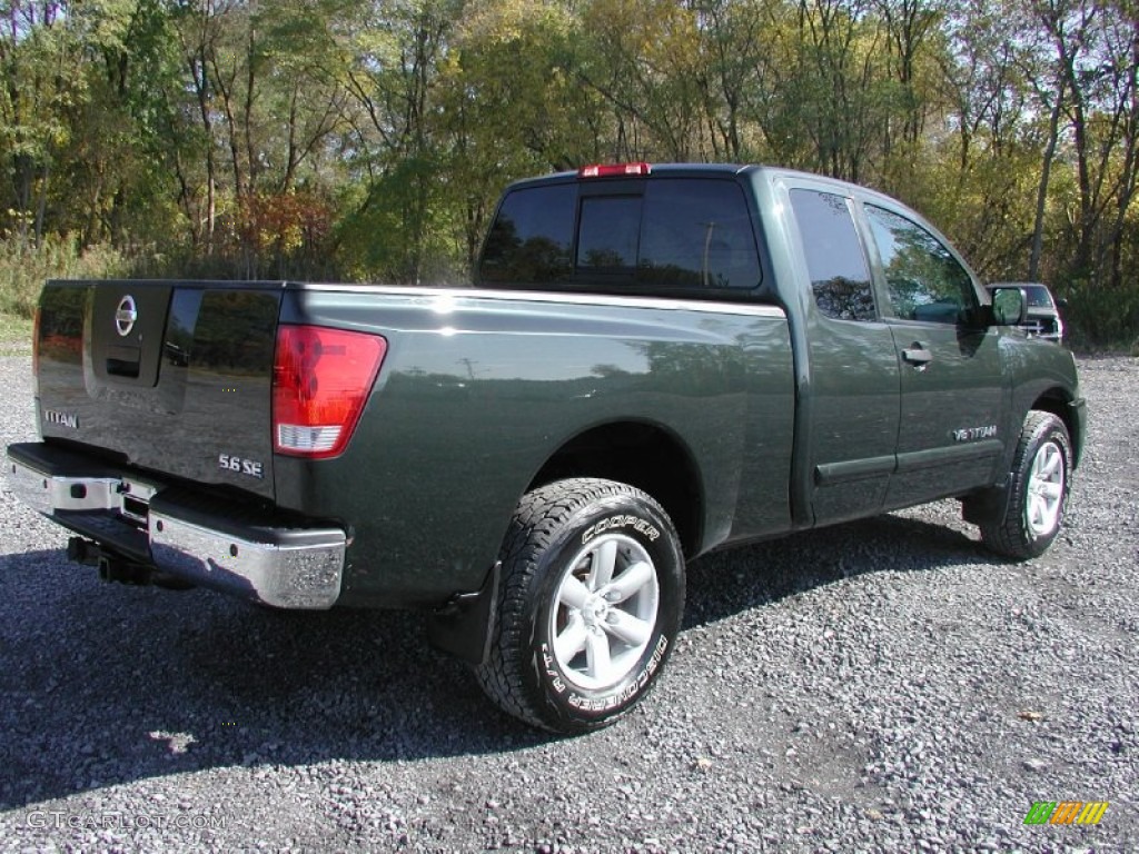 2008 Titan SE King Cab 4x4 - Timberline Green / Charcoal photo #10