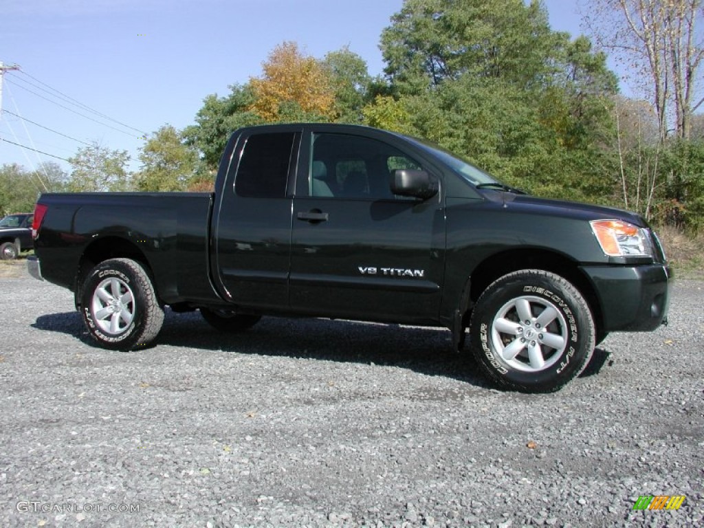 2008 Titan SE King Cab 4x4 - Timberline Green / Charcoal photo #14