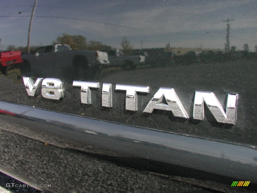 2008 Titan SE King Cab 4x4 - Timberline Green / Charcoal photo #21