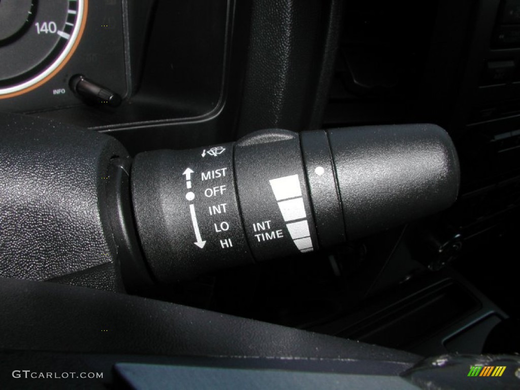 2008 Titan SE King Cab 4x4 - Timberline Green / Charcoal photo #61