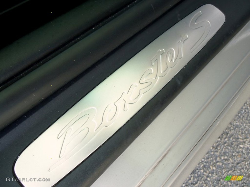 2000 Porsche Boxster S Marks and Logos Photos