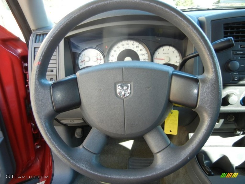 2007 Dodge Dakota ST Quad Cab 4x4 Medium Slate Gray Steering Wheel Photo #72443088