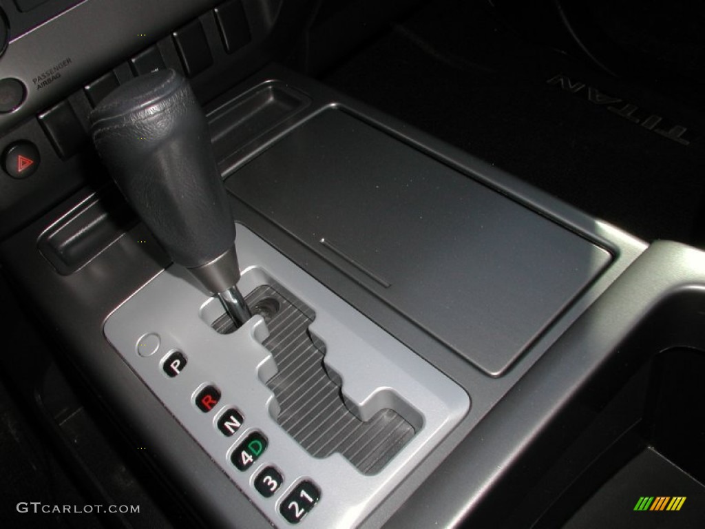2008 Nissan Titan SE King Cab 4x4 5 Speed Automatic Transmission Photo #72443150