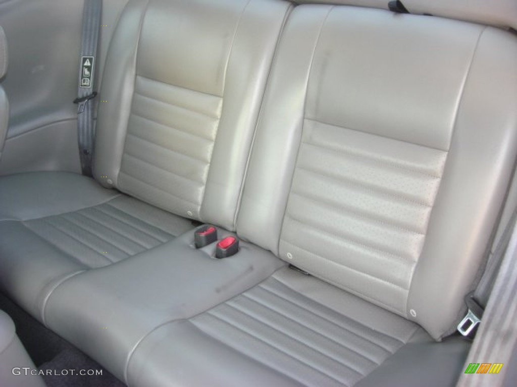 Medium Graphite Interior 2003 Ford Mustang GT Coupe Photo #72444486