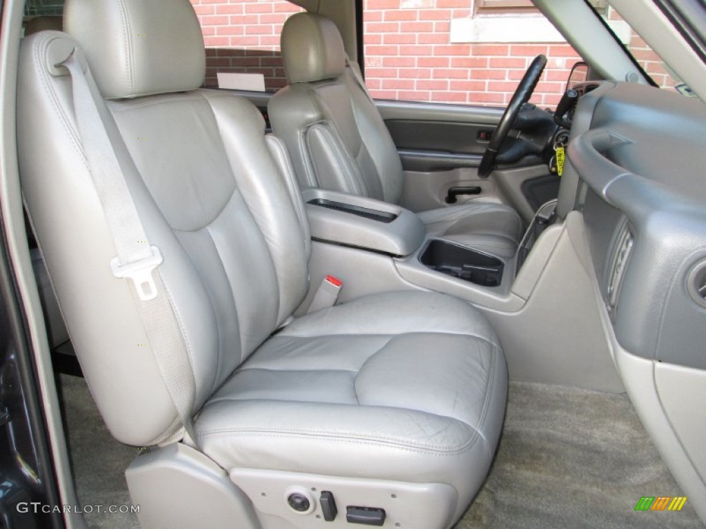 2003 Chevrolet Suburban 1500 LT 4x4 Front Seat Photo #72446913