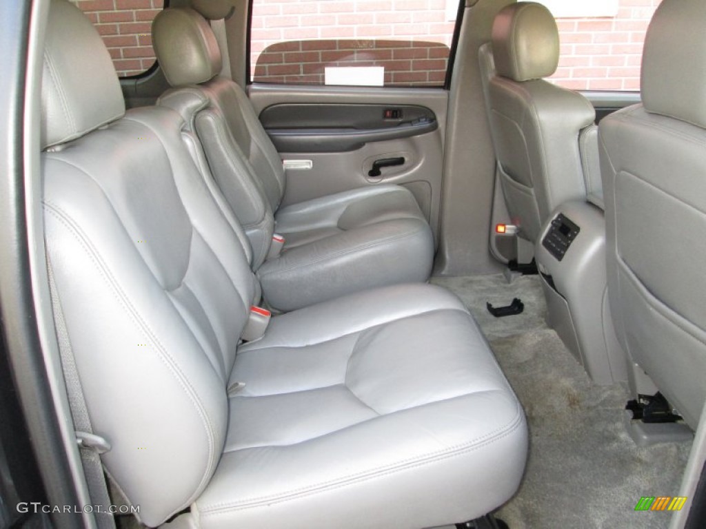 2003 Chevrolet Suburban 1500 LT 4x4 Rear Seat Photo #72446994