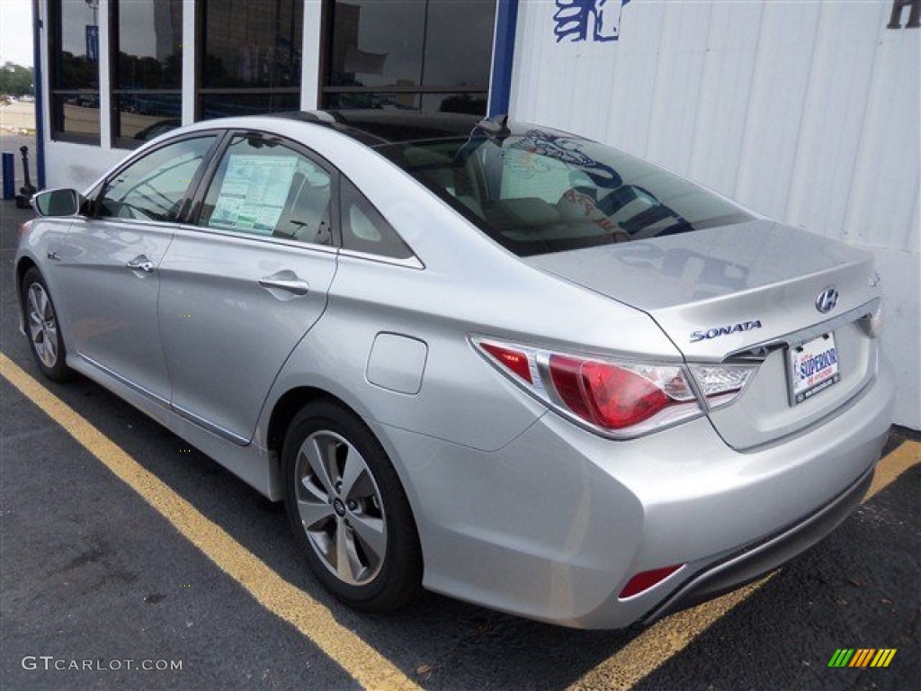 2012 Sonata Hybrid - Silver Frost Metallic / Gray photo #11