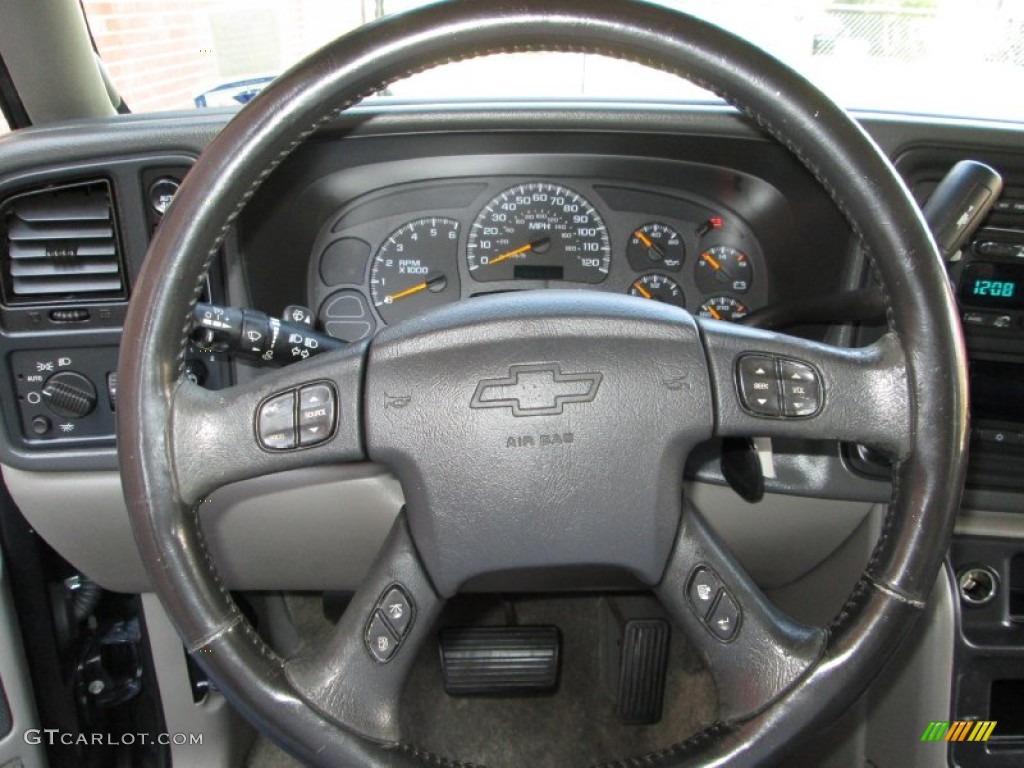 2003 Chevrolet Suburban 1500 LT 4x4 Gray/Dark Charcoal Steering Wheel Photo #72447072