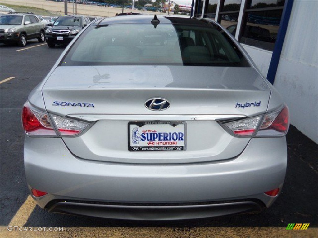 2012 Sonata Hybrid - Silver Frost Metallic / Gray photo #12