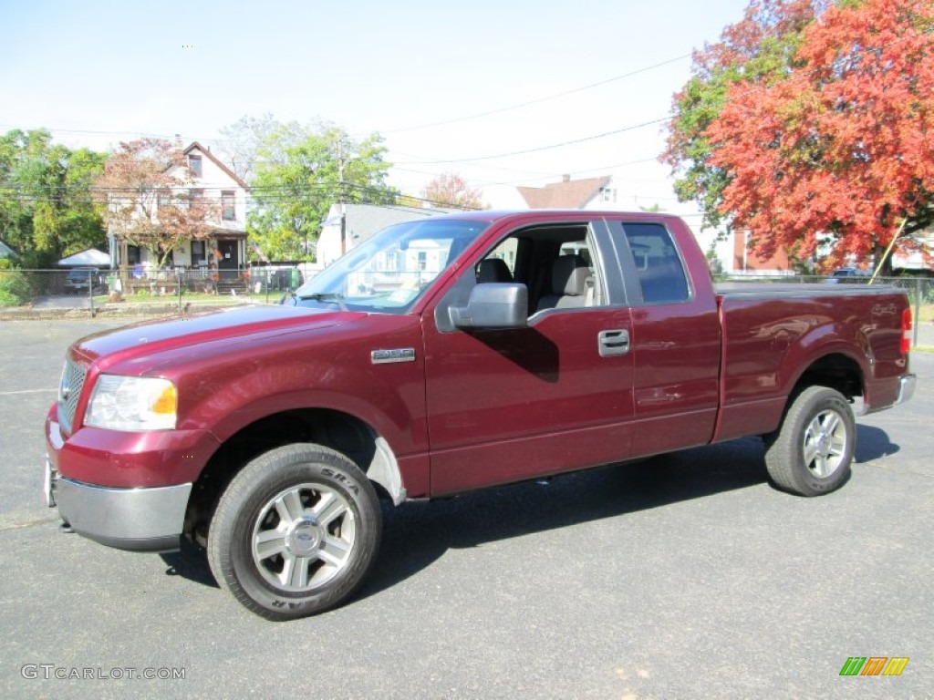 2005 F150 XLT SuperCab 4x4 - Dark Toreador Red Metallic / Medium Flint Grey photo #3