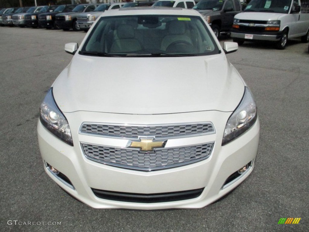White Diamond Tricoat 2013 Chevrolet Malibu LTZ Exterior Photo #72448497