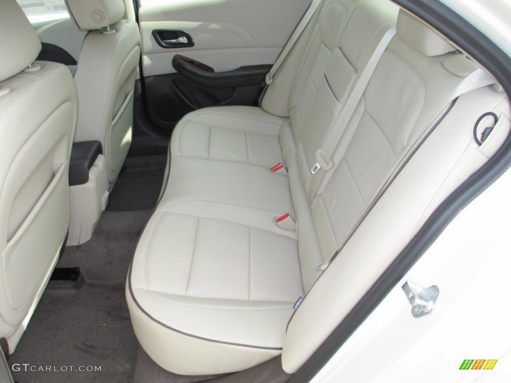 2013 Chevrolet Malibu LTZ Rear Seat Photo #72448560
