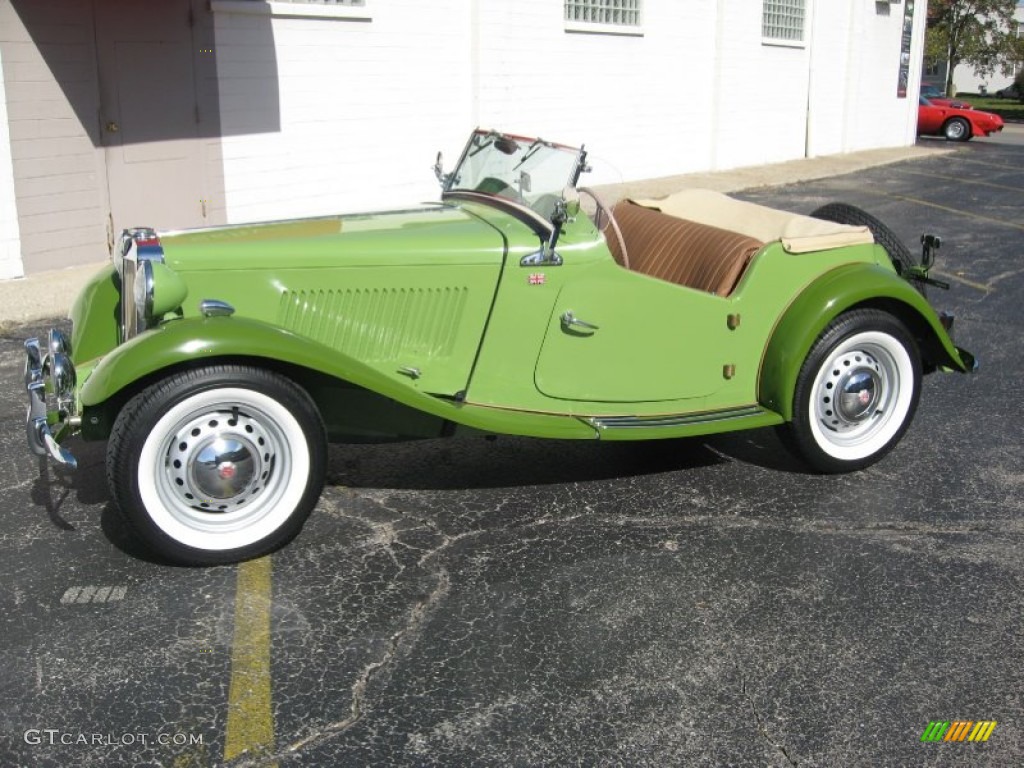 Two-Tone Green 1952 MG TD Roadster Exterior Photo #72448626
