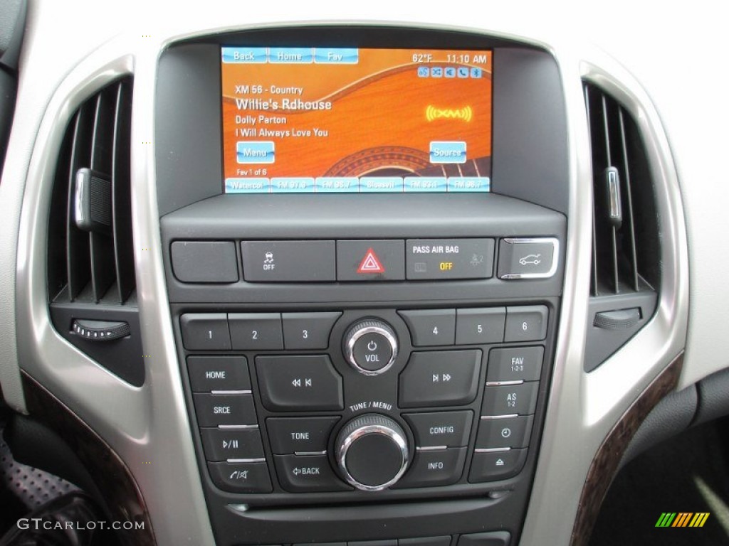 2013 Buick Verano FWD Controls Photo #72448947