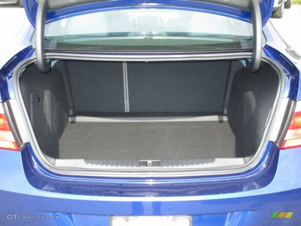 2013 Buick Verano FWD Trunk Photo #72449201