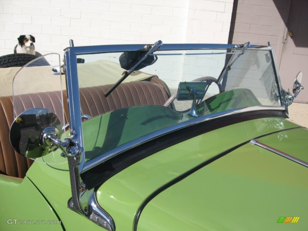 1952 MG TD Roadster Windshield Photo #72449583