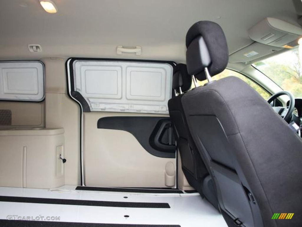 2013 C/V Tradesman - Stone White / Black/Light Graystone photo #4