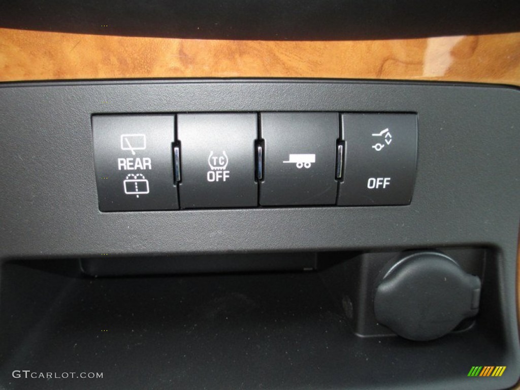 2012 Buick Enclave FWD Controls Photo #72451595